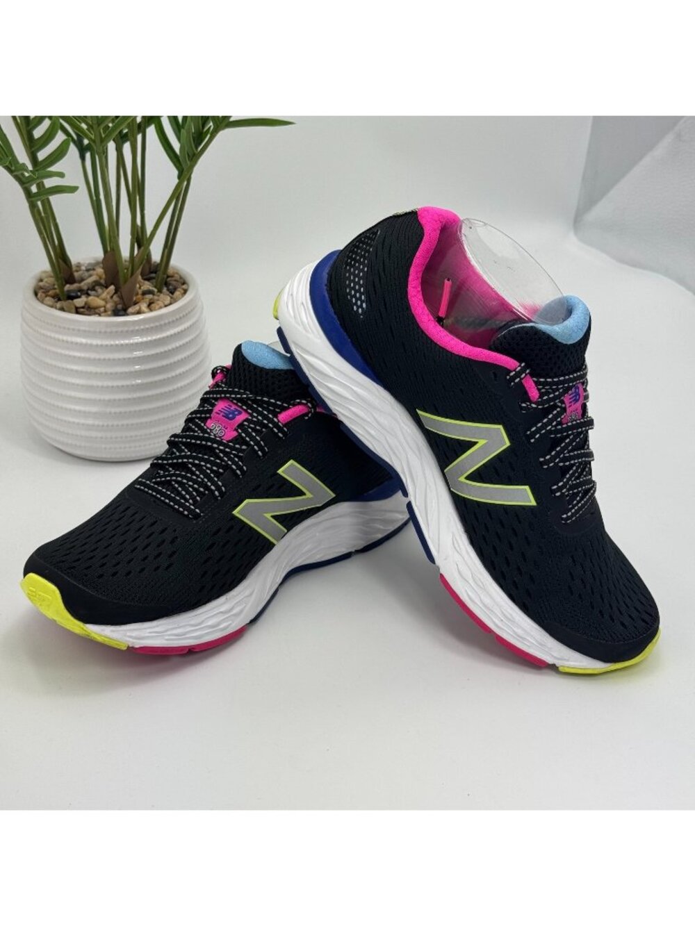 New Balance 680 V6 W680SD6 Athletic Sneaker Womens 8D Black Mesh Sports Training